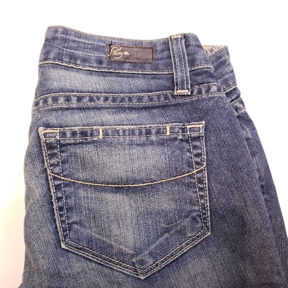 Vintage Paige Y2K Flared Blue Faded Jeans - Picture 7 of 10